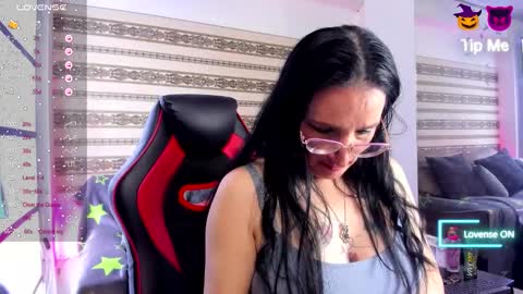 andre online show from October 24, 5:37 am