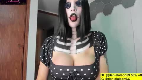 Snapshot of andreja_pejic chatting on October 31, 2:01 am onlyfans danielaleon69 IG danielaleon637 online show from October 31, 2:01 am