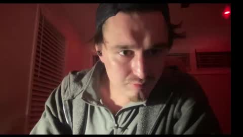 Snapshot of andrenoma427 chatting on October 28, 2:59 am andrenoma427 online show from October 28, 2:59 am