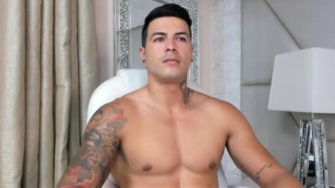 insta andres clark  online show from December 22, 3:11 pm