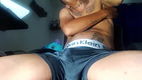 Andrs   o online show from April 5, 11:24 pm