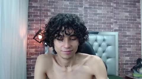 andres_ocasio online show from February 26, 12:14 pm