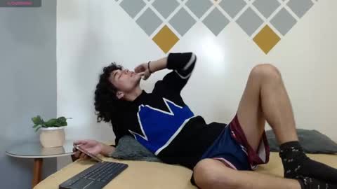 andres_ocasio online show from September 18, 2:57 am