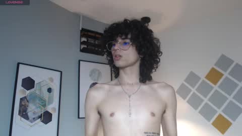 andres_ocasio online show from October 8, 3:26 am