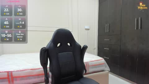 Snapshot of andres_stud chatting on April 14, 3:56 am andres_stud online show from April 14, 3:56 am