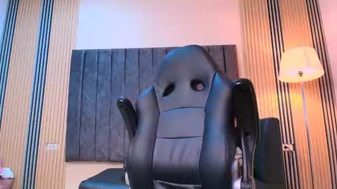 Snapshot of andres_stud chatting on July 11, 4:59 am andres_stud online show from July 11, 4:59 am