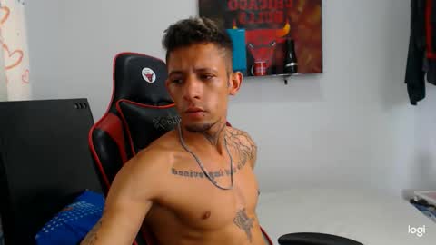 Andres white online show from November 4, 5:56 pm