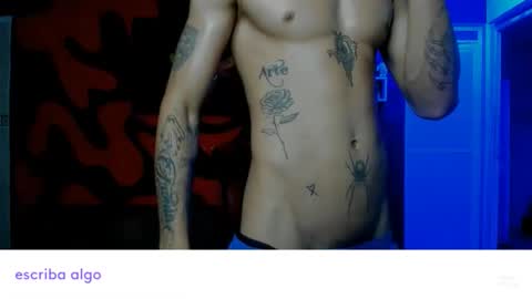 Snapshot of andres_white chatting on April 9, 1:16 am Andres white online show from April 9, 1:16 am