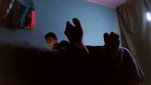 Snapshot of andrescaraballo18 chatting on November 17, 4:29 am andrescaraballo18 online show from November 17, 4:29 am