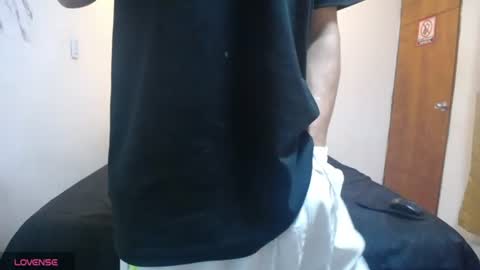 andrescoll25 online show from July 8, 5:39 pm