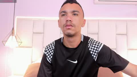 Snapshot of andressolorzano chatting on May 27, 11:51 am Andres online show from May 27, 11:51 am