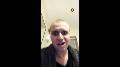 andrew3356577 online show from November 30, 9:19 pm