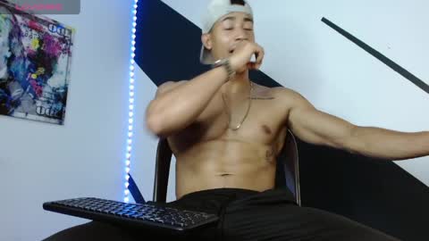 Andrew G online show from April 8, 1:16 am