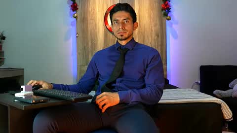 Andrew online show from December 23, 5:16 am