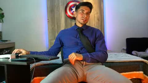 Andrew online show from February 5, 2:05 am