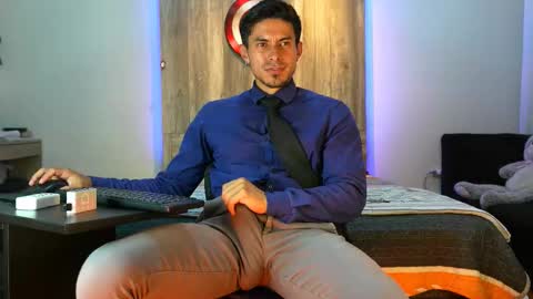 Andrew online show from February 14, 3:14 am