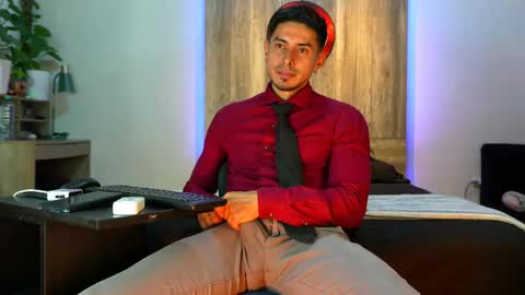 Andrew online show from April 19, 7:18 am