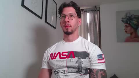 Andrew Mathwes online show from January 9, 8:32 pm