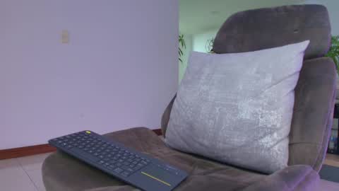 ANDREW WEST online show from April 1, 1:39 am