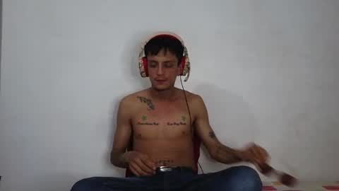 andrew online show from February 8, 4:27 am