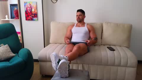 Snapshot of andrewfame chatting on October 7, 2:36 pm Andrew online show from October 7, 2:36 pm