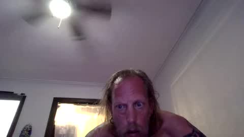 Snapshot of andrewgennie chatting on July 14, 1:30 am andrewgennie online show from July 14, 1:30 am