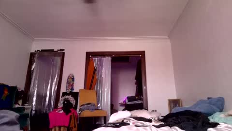 Snapshot of andrewgennie chatting on July 23, 7:01 pm andrewgennie online show from July 23, 7:01 pm
