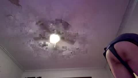 Snapshot of andrewgennie chatting on August 2, 3:49 am andrewgennie online show from August 2, 3:49 am