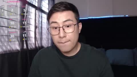 andrewmhilton_ online show from February 3, 8:58 pm