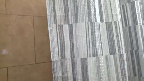 andrewo42601 online show from December 16, 11:54 pm