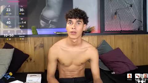 AndreWortix online show from February 27, 4:45 am