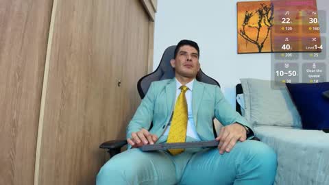 andrewstelee online show from March 11, 5:35 am