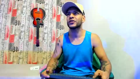 Snapshot of andrey_u92 chatting on January 2, 11:41 am online show from January 2, 11:41 am