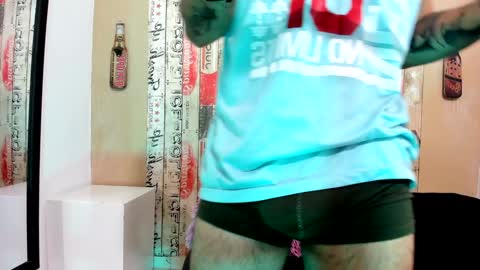 Snapshot of andrey_u92 chatting on January 5, 10:43 am online show from January 5, 10:43 am