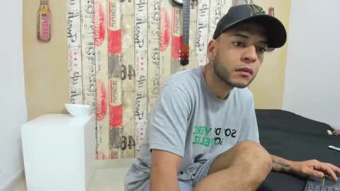 Snapshot of andrey_u92 chatting on January 24, 11:37 am online show from January 24, 11:37 am