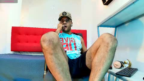   online show from October 9, 7:56 pm