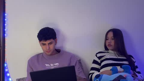 Andresuki online show from November 29, 3:59 pm