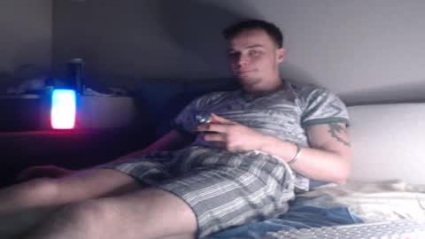 Snapshot of andrian_sweety chatting on April 1, 6:38 pm andrian_sweety online show from April 1, 6:38 pm