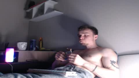 Snapshot of andrian_sweety chatting on April 16, 7:03 pm andrian_sweety online show from April 16, 7:03 pm