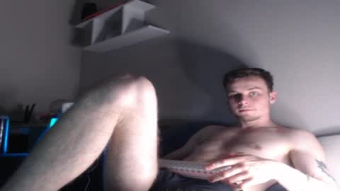Snapshot of andrian_sweety chatting on April 16, 9:39 pm andrian_sweety online show from April 16, 9:39 pm