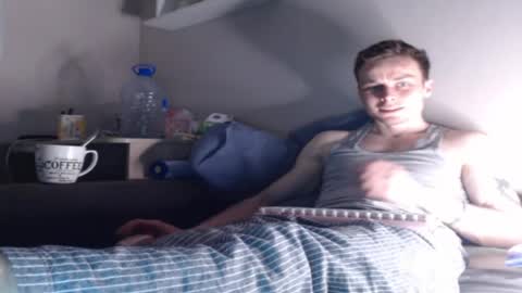 Snapshot of andrian_sweety chatting on April 23, 10:23 pm andrian_sweety online show from April 23, 10:23 pm