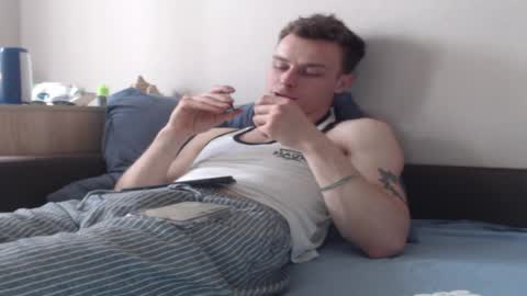 Snapshot of andrian_sweety chatting on May 17, 3:52 pm andrian_sweety online show from May 17, 3:52 pm