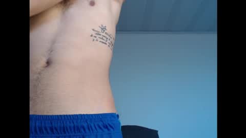 Snapshot of andriuhot066 chatting on December 29, 9:20 pm andriuhot066 online show from December 29, 9:20 pm