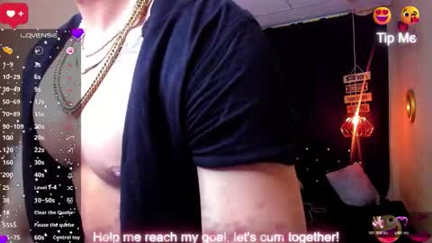      online show from December 5, 3:48 am