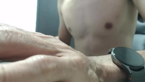 Snapshot of andruwang chatting on October 17, 6:21 pm Andru online show from October 17, 6:21 pm