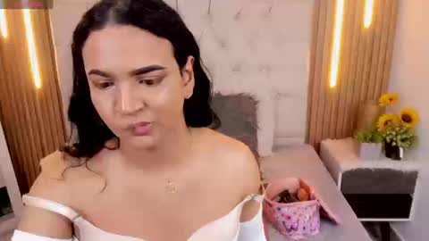 Andrys online show from September 16, 8:32 pm