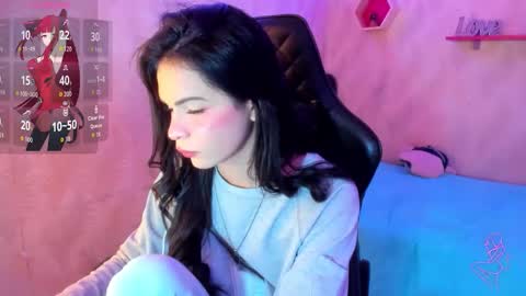 Snapshot of andy_bell_x chatting on December 20, 3:24 am ANDY online show from December 20, 3:24 am