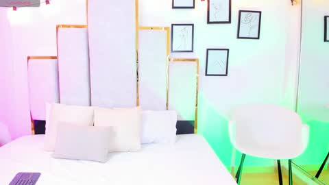 Andy bluee  online show from January 17, 12:20 am