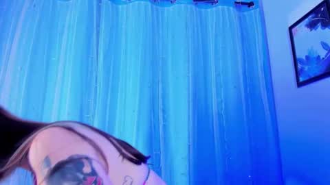 Andy bluee  online show from February 12, 7:34 am