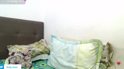 Snapshot of andy_bunny_lover chatting on October 18, 4:37 am ANDY online show from October 18, 4:37 am